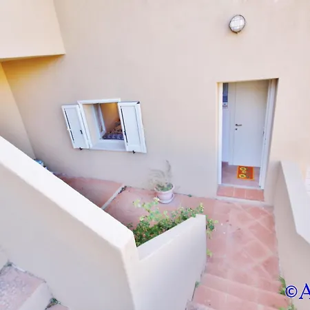 C1. Comfort Apartment, Clima, Shared Swimming Pool *
